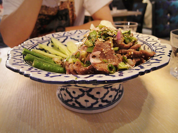 饗泰多泰式餐廳：【忠孝復興】饗泰多Siam More。生日餐吃得好滿足