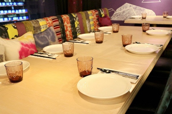 饗泰多泰式餐廳：【羽諾食記】饗泰多Siam More 泰式風格餐廳(忠孝店)♥Bistro 98大樓♥東區&捷運忠孝復興站美食