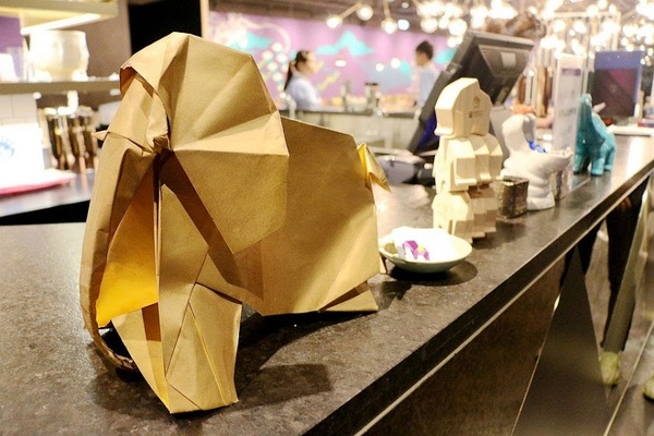 饗泰多泰式餐廳：【羽諾食記】饗泰多Siam More 泰式風格餐廳(忠孝店)♥Bistro 98大樓♥東區&捷運忠孝復興站美食