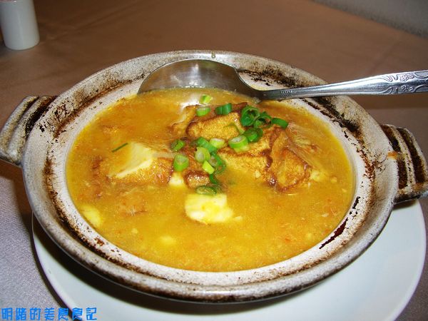 上海鄉村餐廳(濟南店):上海鄉村美味的醃篶鮮湯、蟹黃豆腐、紹興醉雞