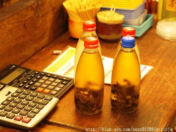 穀色穀香白羊道手工麻糬:【美食特搜。屏東恆春鎮】白羊道柴燒麻糬。恆春必吃美食 超人氣柴燒麻糬 純米手作的好滋味