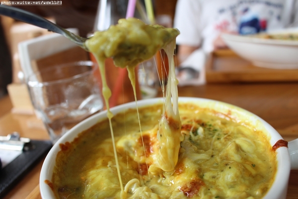 Caloroso Cafe - 歐怡咖啡二館:歐怡咖啡二館~焗烤好水@@~103.06.23