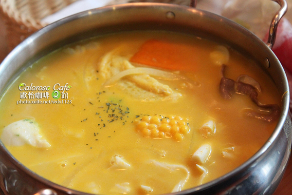 Caloroso Cafe - 歐怡咖啡二館：✪歐怡咖啡二館✪下午茶102/08/03＆午餐102/08/04~偶像劇「親愛的，我愛上別人了」場景拍拍走