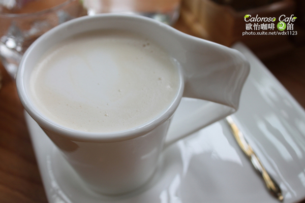 Caloroso Cafe - 歐怡咖啡二館：✪歐怡咖啡二館✪早餐~102.08.07~偶像劇「親愛的，我愛上別人了」場景拍拍走