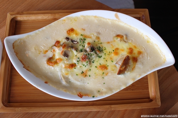 Caloroso Cafe - 歐怡咖啡二館:歐怡咖啡二館~焗烤好水@@~103.06.23