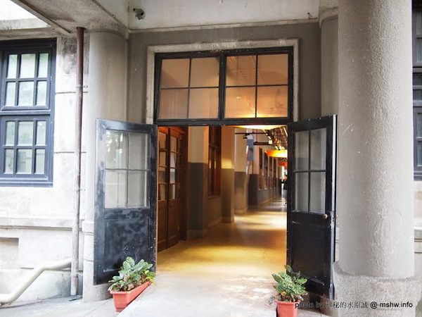 松山文創園區:【景點】台北信義-松山文創園區 : 喘口氣!享受生活?來這裡走走吧~~