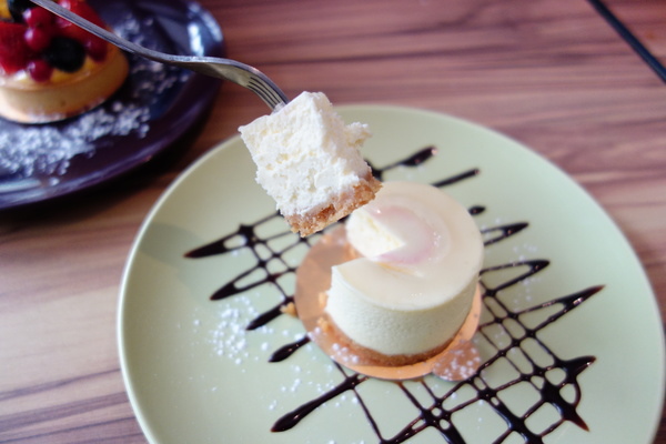 Eat Eat 意義Bistro:Eat Eat 意義Bistro 東區 有氣氛 寬敞店面