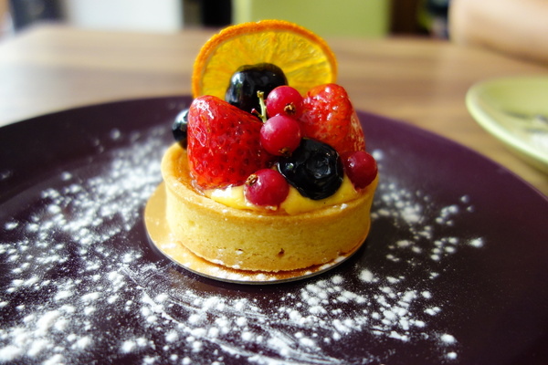 Eat Eat 意義Bistro:Eat Eat 意義Bistro 東區 有氣氛 寬敞店面