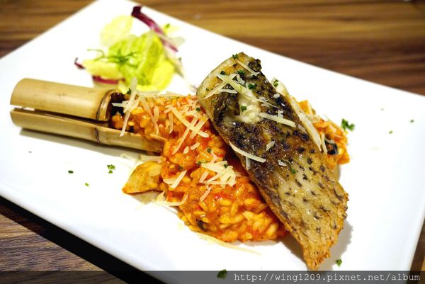 Eat Eat 意義Bistro：品嚐美味義式料理。「Eat Eat意義Bistro」