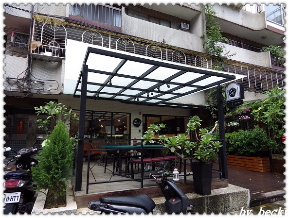 Eat Eat 意義Bistro(原Eat Eat 意義Pasta):Eat Eat Bistro~寧靜街巷中的下午茶點