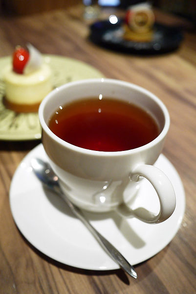 Eat Eat 意義Bistro：【台北東區】Eat Eat 意義Bistro。義式風味料理