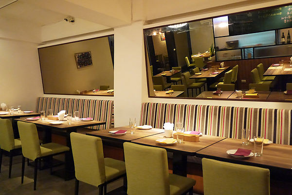 Eat Eat 意義Bistro：【台北東區】Eat Eat 意義Bistro。義式風味料理