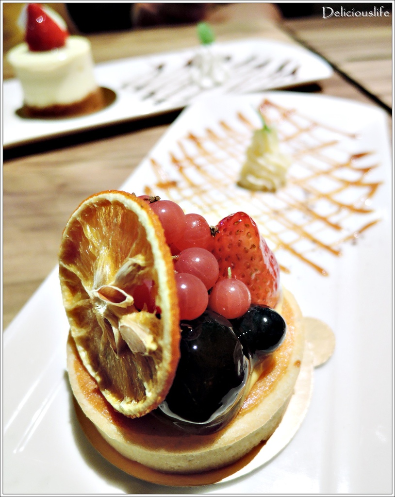 繽紛莓果塔140-1