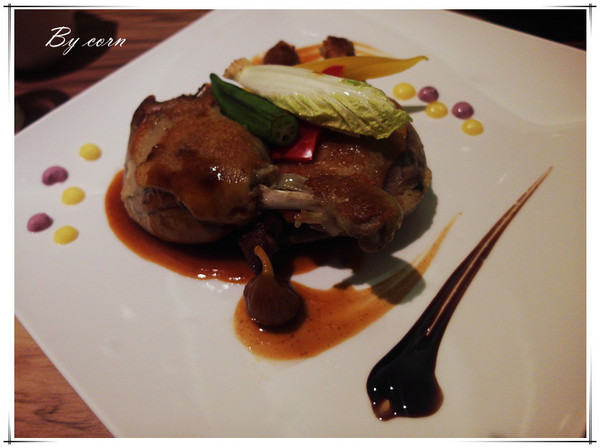 Eat Eat 意義Bistro：【試吃】台北東區§巷弄隱藏美食之藝人簡沛恩開的店→Eat Eat 意義Bistro