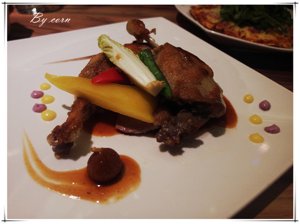 Eat Eat 意義Bistro：【試吃】台北東區§巷弄隱藏美食之藝人簡沛恩開的店→Eat Eat 意義Bistro