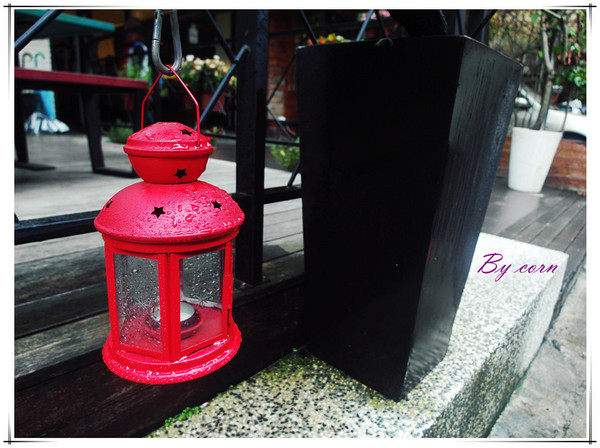 Eat Eat 意義Bistro：【試吃】台北東區§巷弄隱藏美食之藝人簡沛恩開的店→Eat Eat 意義Bistro