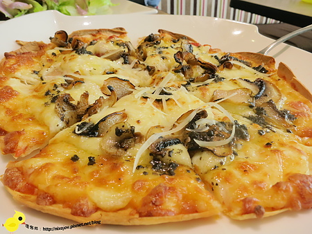 「窩客島體驗文」捷運忠孝敦化周邊餐廳-Eat Eat Bistro-溫馨典雅的義式餐廳