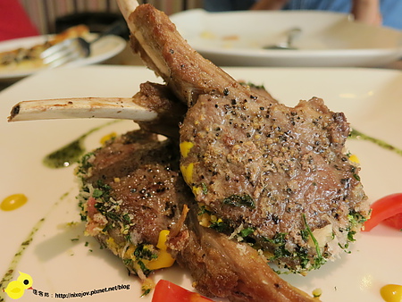 「窩客島體驗文」捷運忠孝敦化周邊餐廳-Eat Eat Bistro-溫馨典雅的義式餐廳