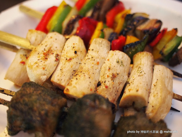 激旨燒鳥Gekiuma Yakitori：【食記】台中西屯-激旨燒き鳥@逢甲夜市 : 食材新鮮,口味實在的創意串燒
