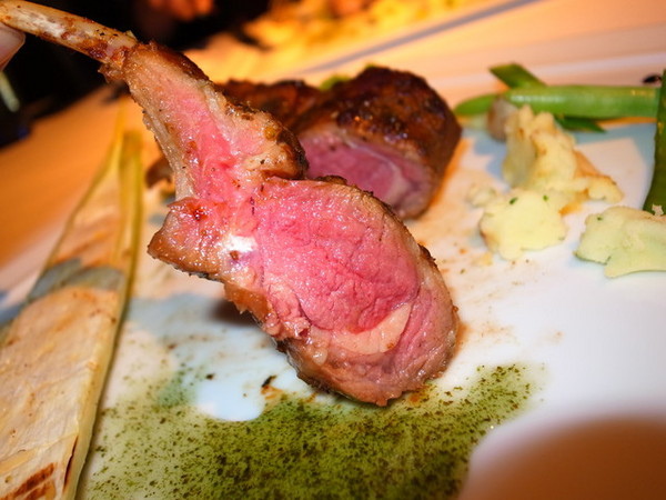 安佐法國餐廳：＜桃園美食＞安佐法國餐廳＊浪漫饗宴～西班牙伊比利豬排＊法國布列塔尼小春羊