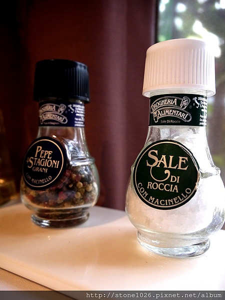 相片 13-8-25 下午3 12 35.jpg