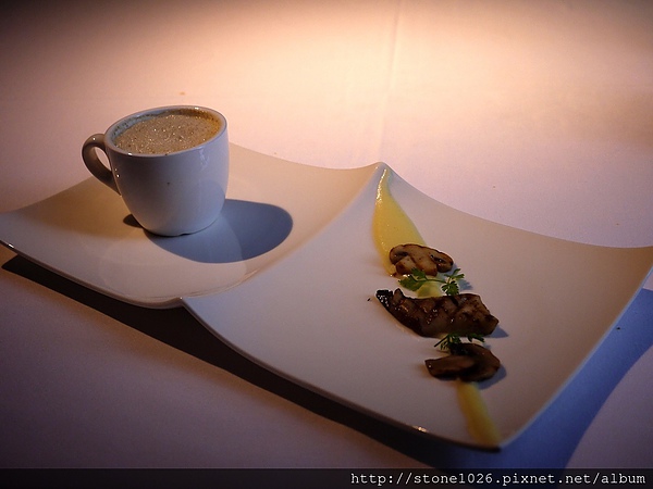 相片 13-8-25 下午3 13 07.jpg