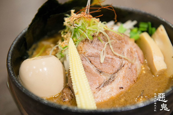 鷹流辛味噌拉麵-惡鬼warugaki：【惡鬼】味噌湯過濃 負擔感爆棚拉麵