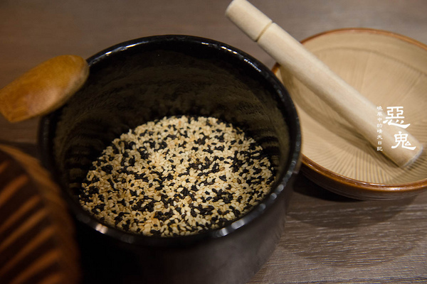 鷹流辛味噌拉麵-惡鬼warugaki：【惡鬼】味噌湯過濃 負擔感爆棚拉麵