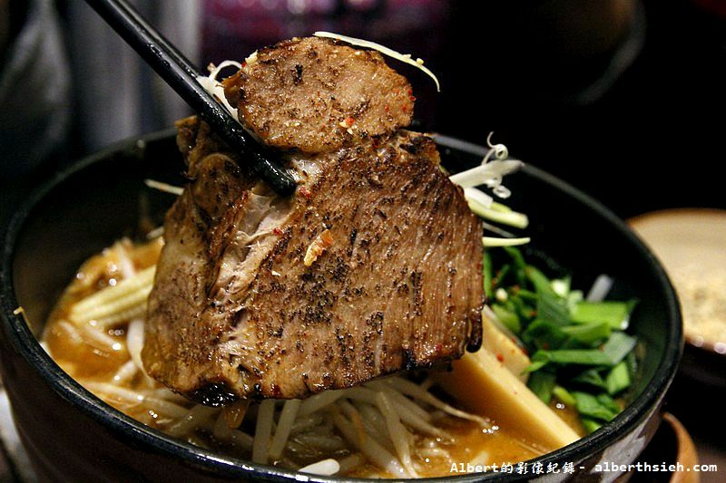 台北信義．鷹流辛味噌拉麵：惡鬼微辣味增拉麵 (2)