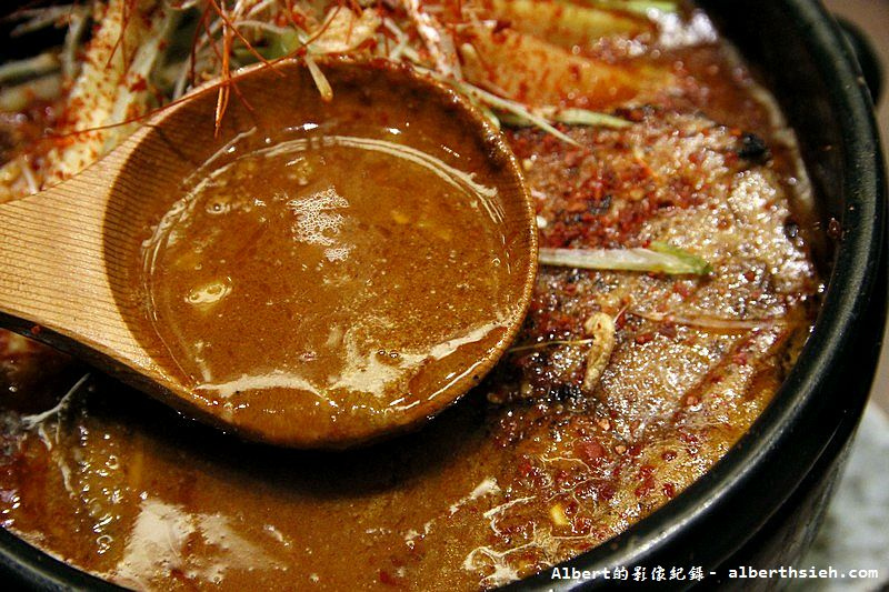 台北信義．鷹流辛味噌拉麵：惡鬼超級地獄麻辣味噌拉麵 (1)