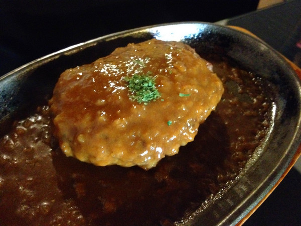 異鄉人咖哩(原:咖裡廚房大海亭)：[台中]黯然消魂咖哩飯 異鄉人的道地日本味