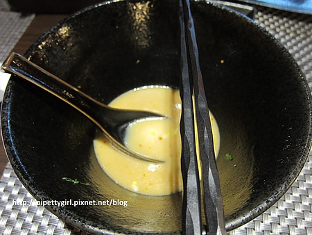 山小屋拉麵：試。名字vs拉麵皆有亮點之台南『山小屋』拉麵~喔伊細！