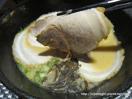 山小屋拉麵：試。名字vs拉麵皆有亮點之台南『山小屋』拉麵~喔伊細！