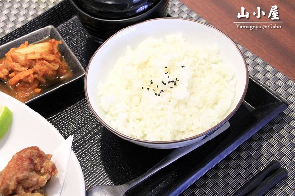 山小屋 Yamagoya Taiwan(台南店):【台南||東區】山小屋(台南店)──日本九洲最著名拉麵店,濃郁湯頭&平價日式拉麵!