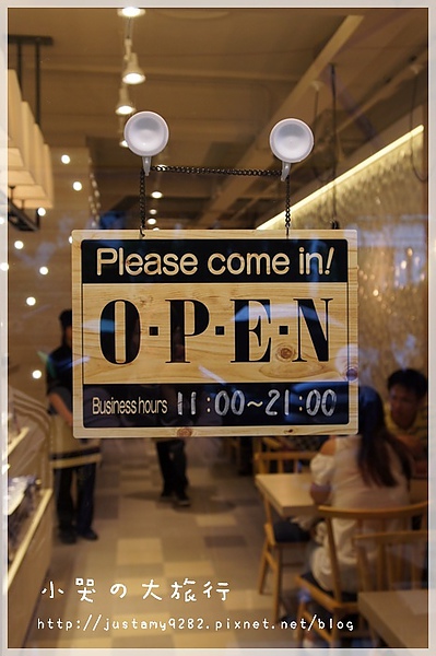 KONAYUKI 粉雪 北海道 Style Cafe：[台北市。中山區] 大人氣★KONAYUKI 粉雪 北海道 Style Cafe★下午茶店~✿