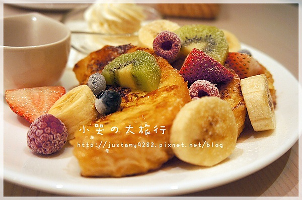 KONAYUKI 粉雪 北海道 Style Cafe：[台北市。中山區] 大人氣★KONAYUKI 粉雪 北海道 Style Cafe★下午茶店~✿