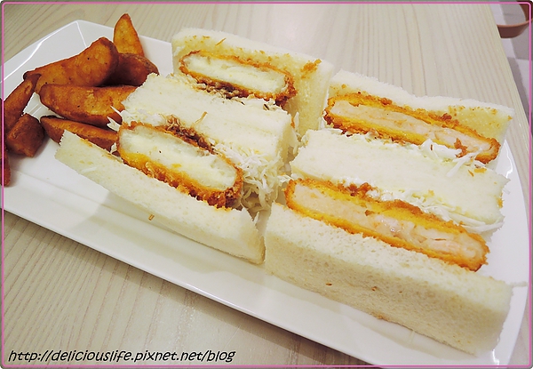 炸蝦排三明治&可樂餅三明治220