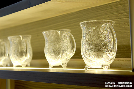 KONAYUKI 粉雪 北海道 Style Cafe：[邀約食記]台北中山 粉雪般的北海道夢幻甜點蛋糕 現在網路也買的到! 粉雪 Konayuki Hokkaido Style Cafe