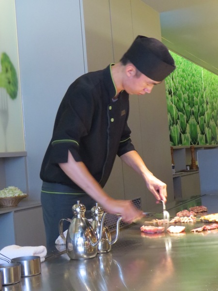 hot 7 新鐵板料理:燒呼呼王品集團平價鐵板燒【hot 7新鐵板料理】