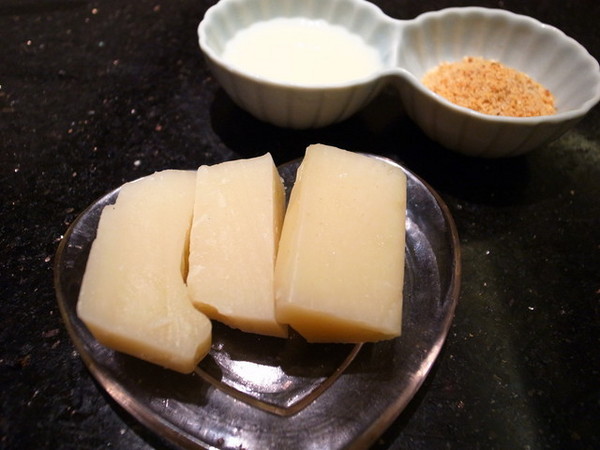 三朵花炭火燒肉‧鍋物：＜台北｜西門｜燒肉＞火鍋。燒肉。韓式料理三合一通通吃到飽！！！