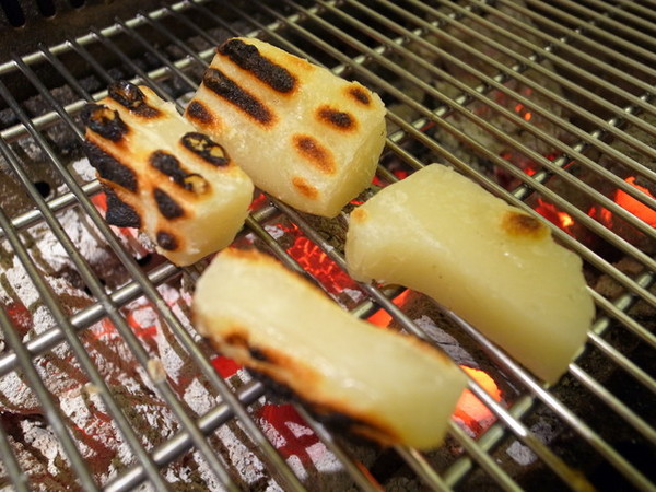 三朵花炭火燒肉‧鍋物：＜台北｜西門｜燒肉＞火鍋。燒肉。韓式料理三合一通通吃到飽！！！