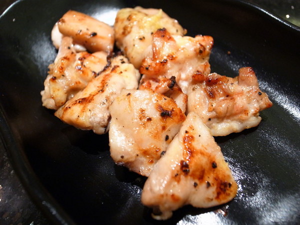 三朵花炭火燒肉‧鍋物：＜台北｜西門｜燒肉＞火鍋。燒肉。韓式料理三合一通通吃到飽！！！