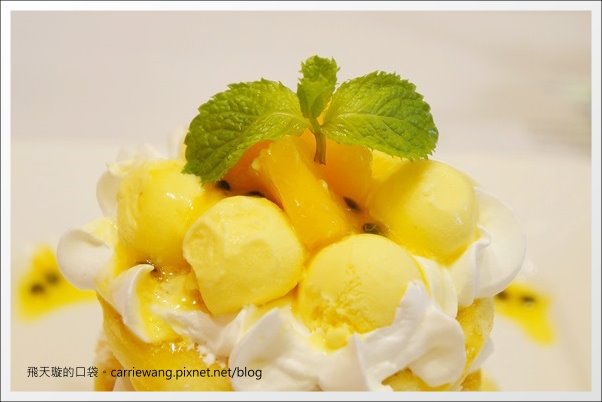 Love One Cafe (34).JPG