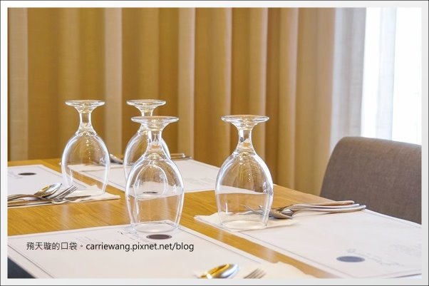 Love One Cafe (10).jpg