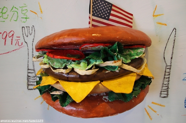 Hawaii51夏威夷美式餐廳：Hawaii51夏威夷美式餐廳✪平價早午餐~大人小孩都喜歡♡103.05.25