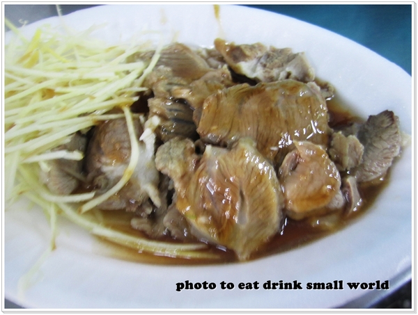 媽祖廟邊魷魚羹：<板橋食記>媽祖廟邊的平價小吃