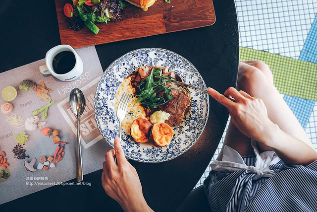 14721752_1234231159931201_683840290538470835_n