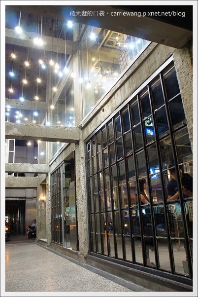 台中市第四信用合作社　：【台中冰品推薦】台中市第四信用合作社．宮原眼科二店。到銀行吃冰~