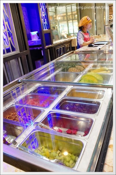 台中市第四信用合作社　：【台中冰品推薦】台中市第四信用合作社．宮原眼科二店。到銀行吃冰~