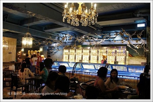 台中市第四信用合作社　：【台中冰品推薦】台中市第四信用合作社．宮原眼科二店。到銀行吃冰~